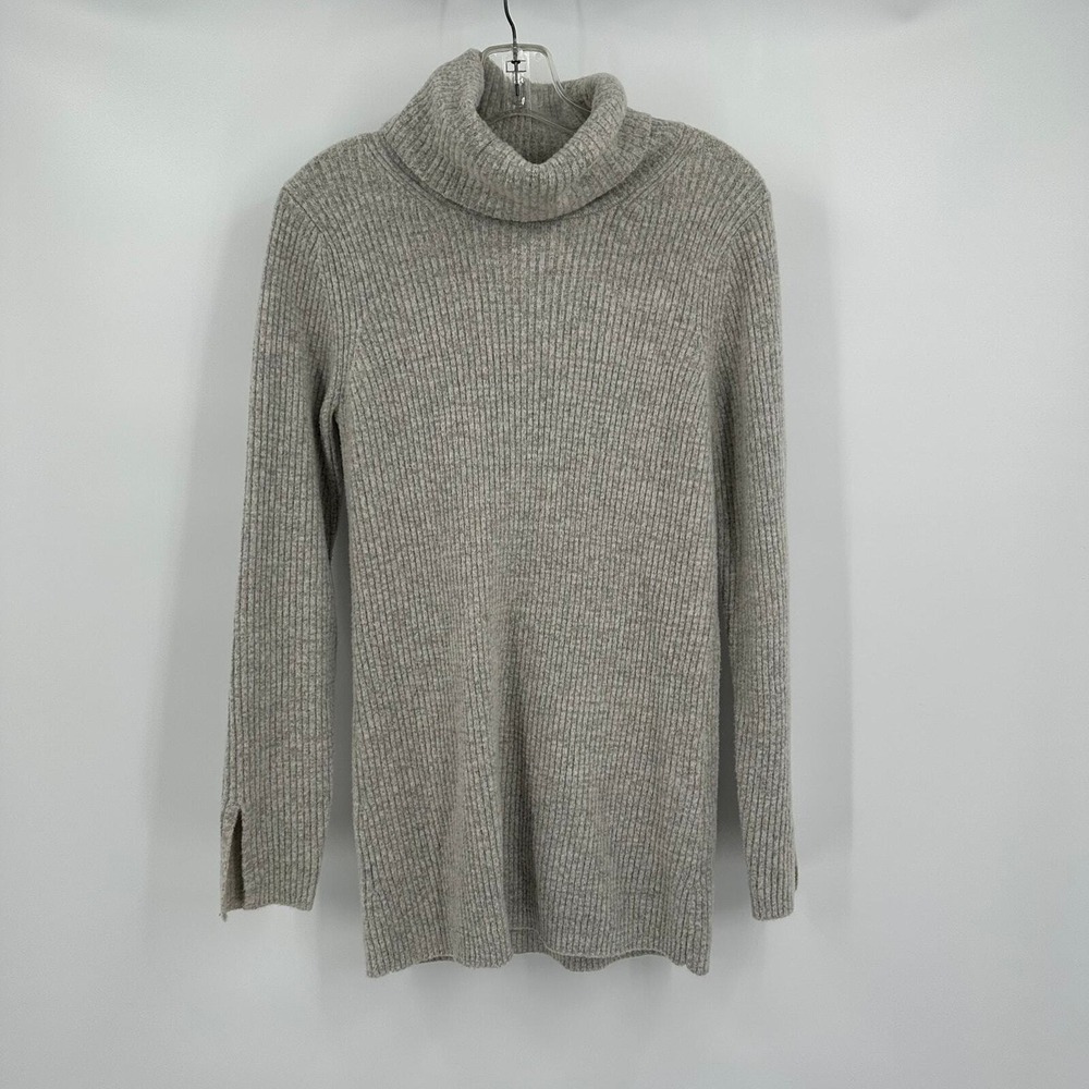 Banana Republic Womens Quiet Luxury Merino‎ Wool Blend Sweater Size M Old Money